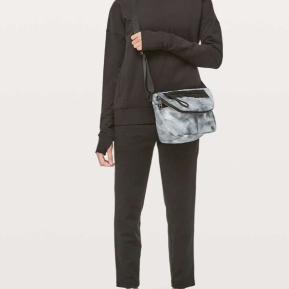 Lululemon  Festival Bag II *5L
